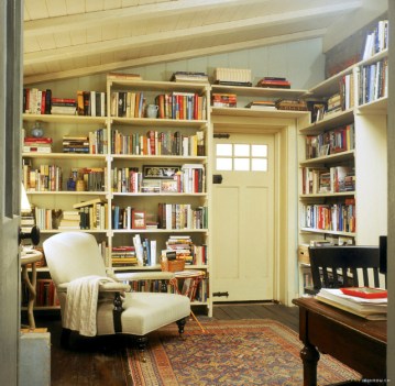 english-cottage-kate-winslet-cameron-diaz-library-office.jpg