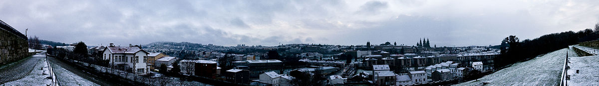 1200px-Nevada_en_Compostela_(Panoramica)