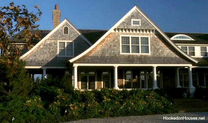 Somethings-Gotta-Give-Hamptons-house-lg