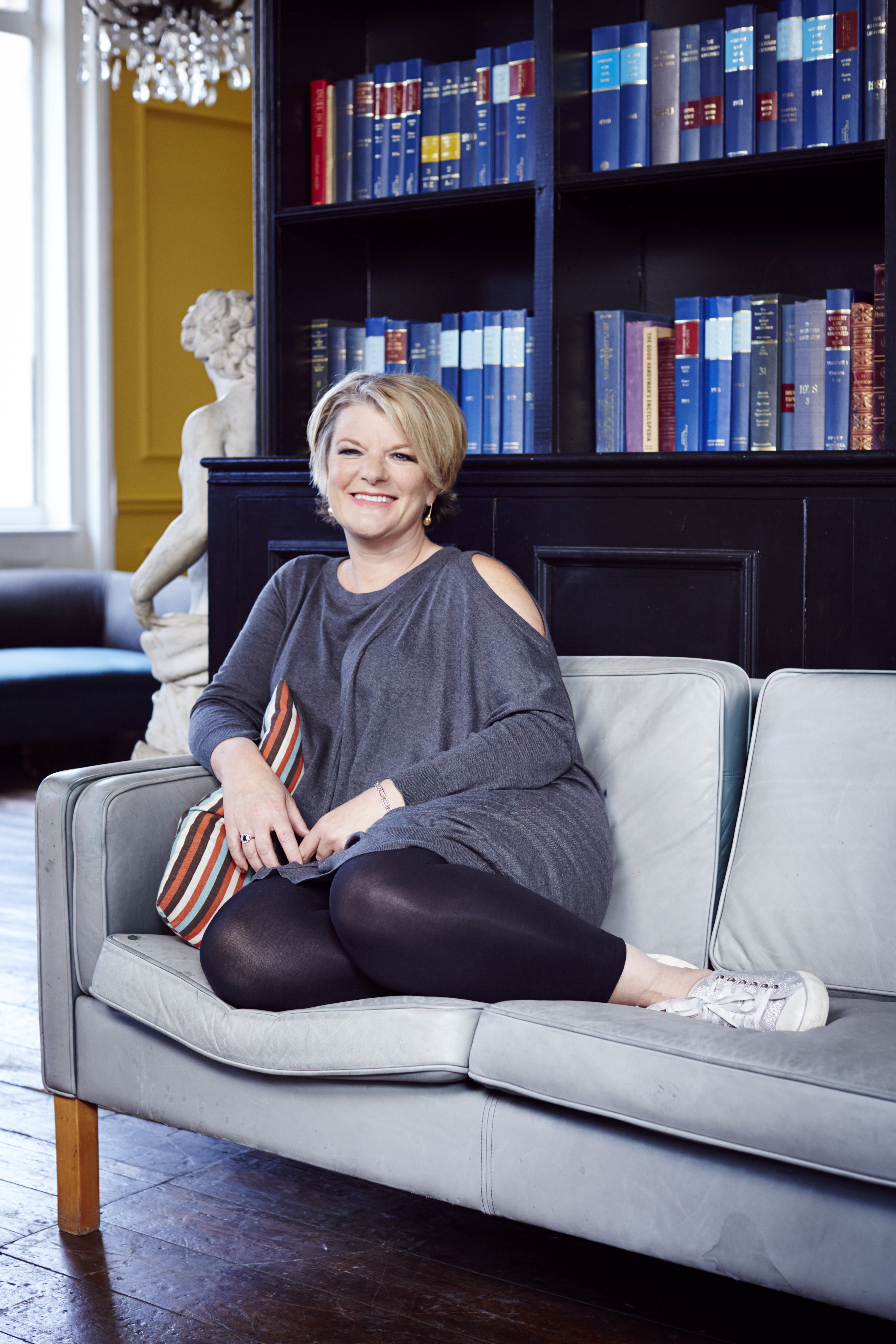 veronica-henry-talks-about-how-books-are-really-very-comforting